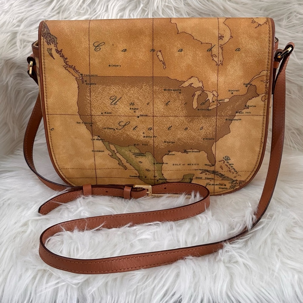 Authentic Alviero Martini map bag!